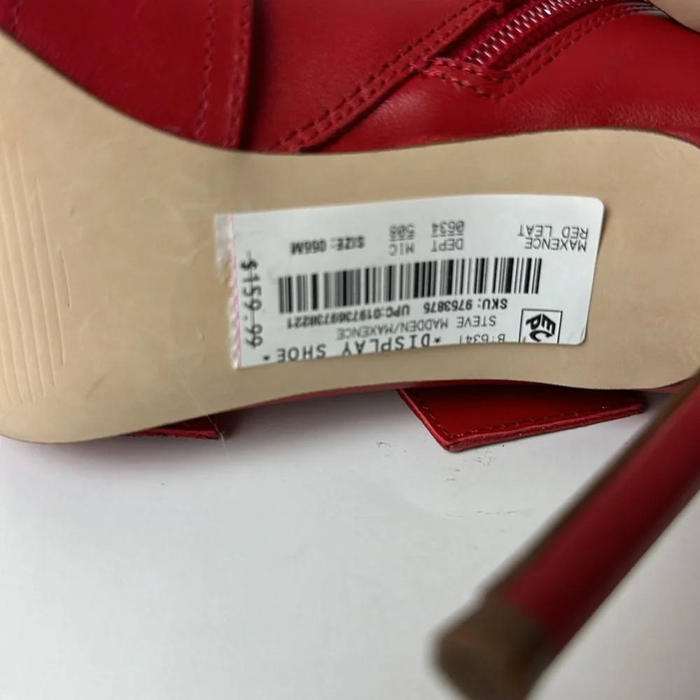 Steve Madden Maxence Leather Buckle Detail Booties - Picture 10 of 11